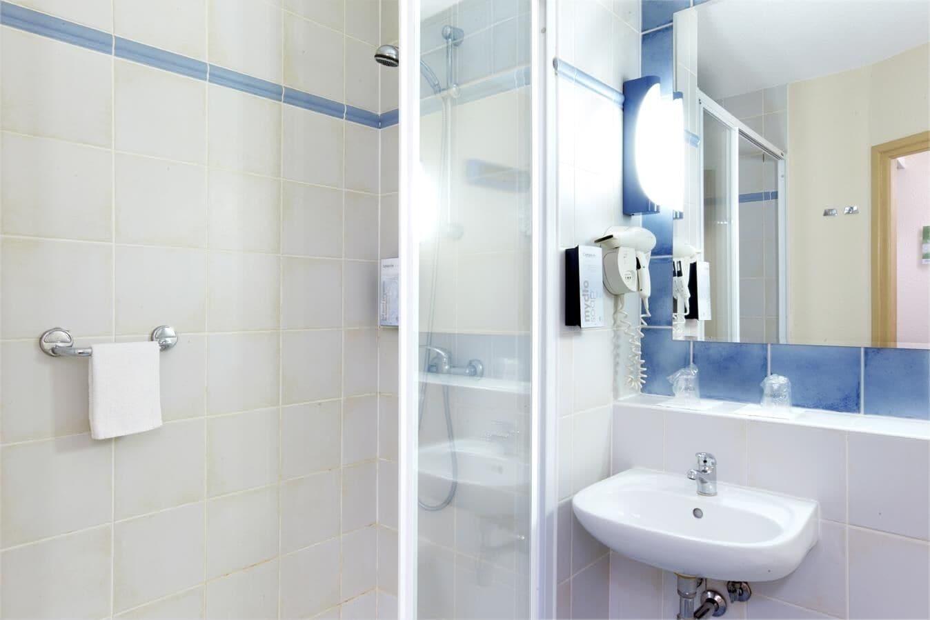 Campanile Paris Ouest - Boulogne Hotel Kamer foto
