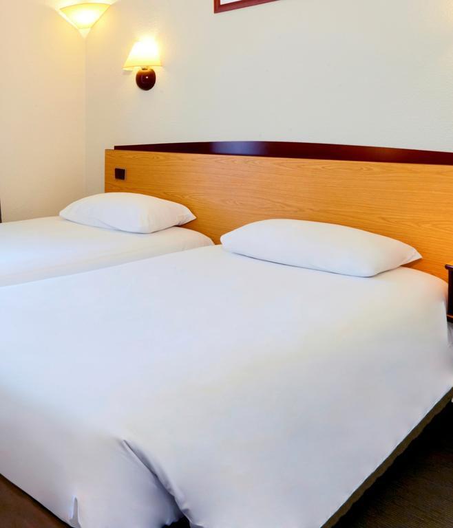 Campanile Paris Ouest - Boulogne Hotel Buitenkant foto